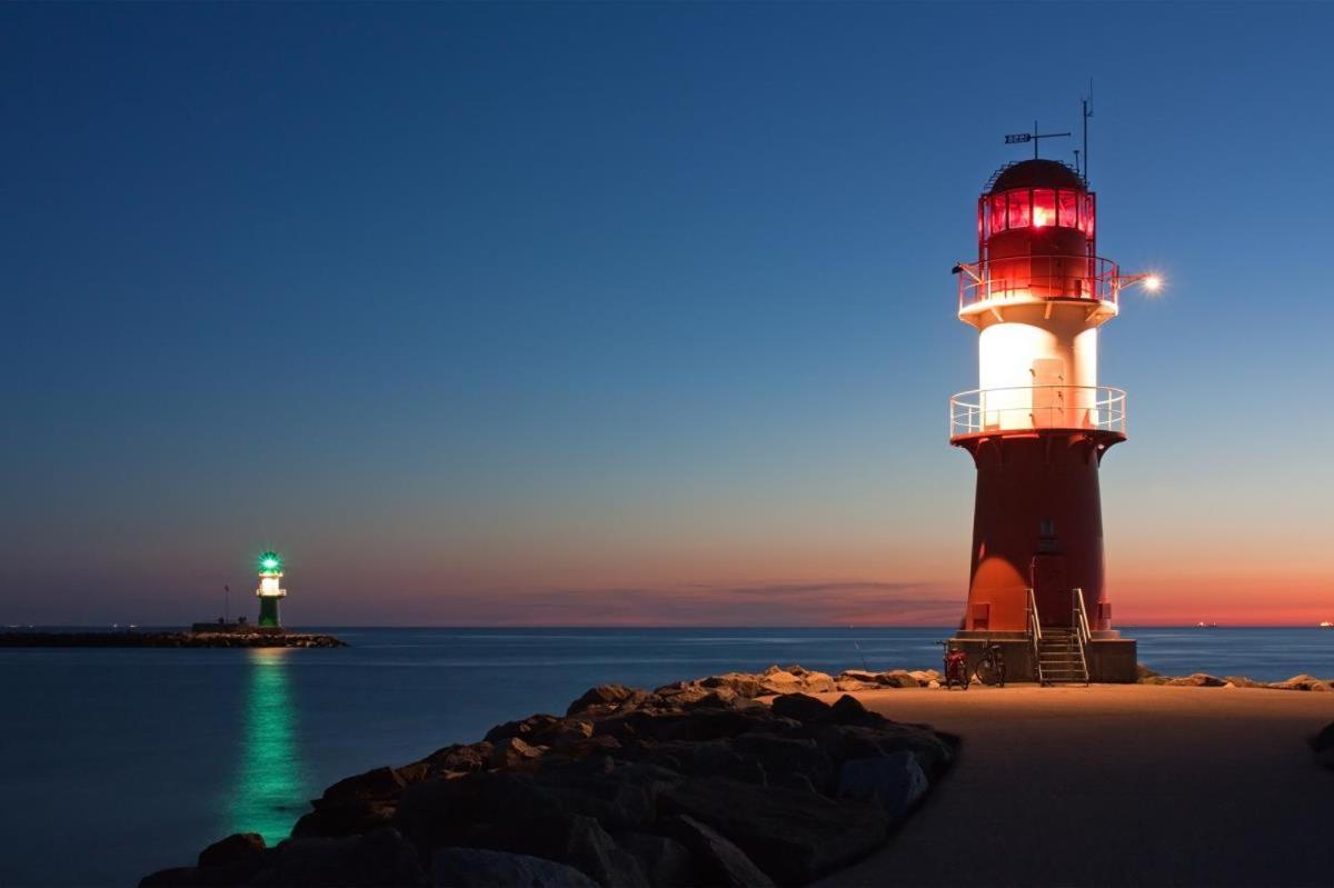 Ostseeblick, Direkt Am Alten Strom Rostock Exterior foto